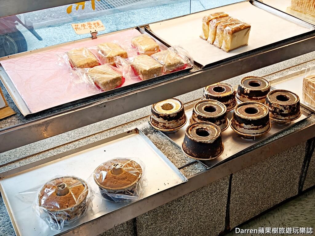 瑞芳美食,四腳亭美食,京香麵包店,瑞芳麵包店,四腳亭麵包店,瑞芳花生蛋糕,花生蛋糕推薦,新北麵包店,古早味麵包店,四腳亭車站美食,瑞芳甜點推薦,瑞芳小吃,台灣古早味麵包,花生蛋糕必買