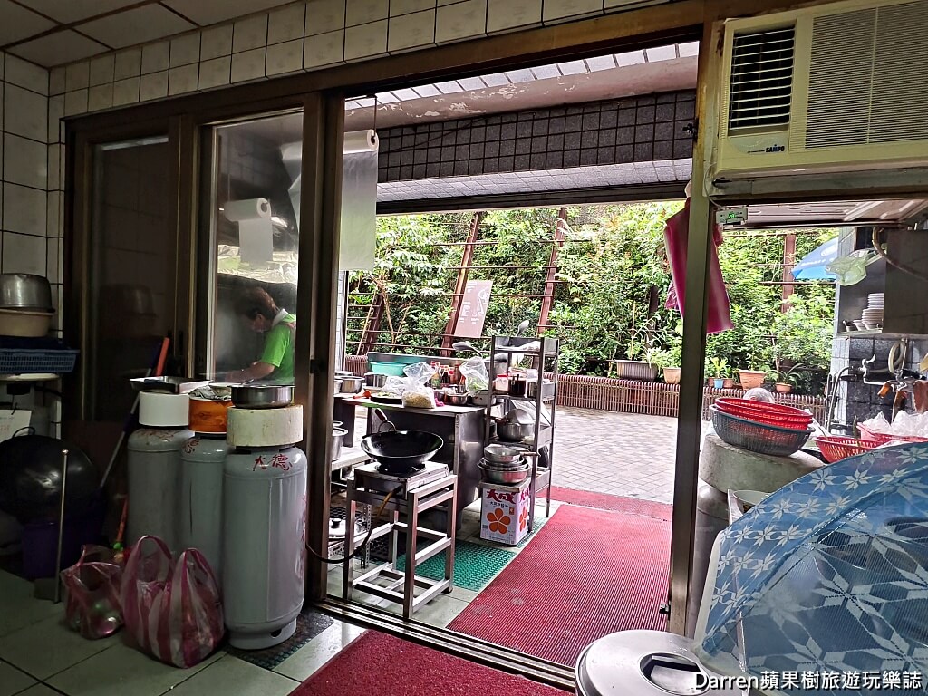 蘭香大飯店,雙溪美食,牡丹美食,雙溪老店,牡丹車站美食,新北隱藏版美食,雙溪什錦麵,白斬雞推薦,雙溪小吃,深山美食