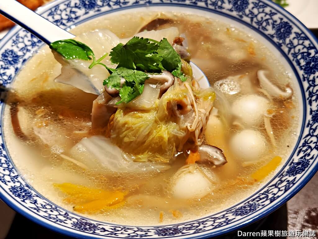 灶腳小館,桃園灶腳小館,桃園美食,桃園聚餐餐廳,桃園合菜推薦,桃園湘菜推薦,桃園川菜推薦,桃園包廂餐廳,桃園家庭聚餐,桃園宴客餐廳,桃園熱炒推薦,大興路美食,桃園中式餐廳