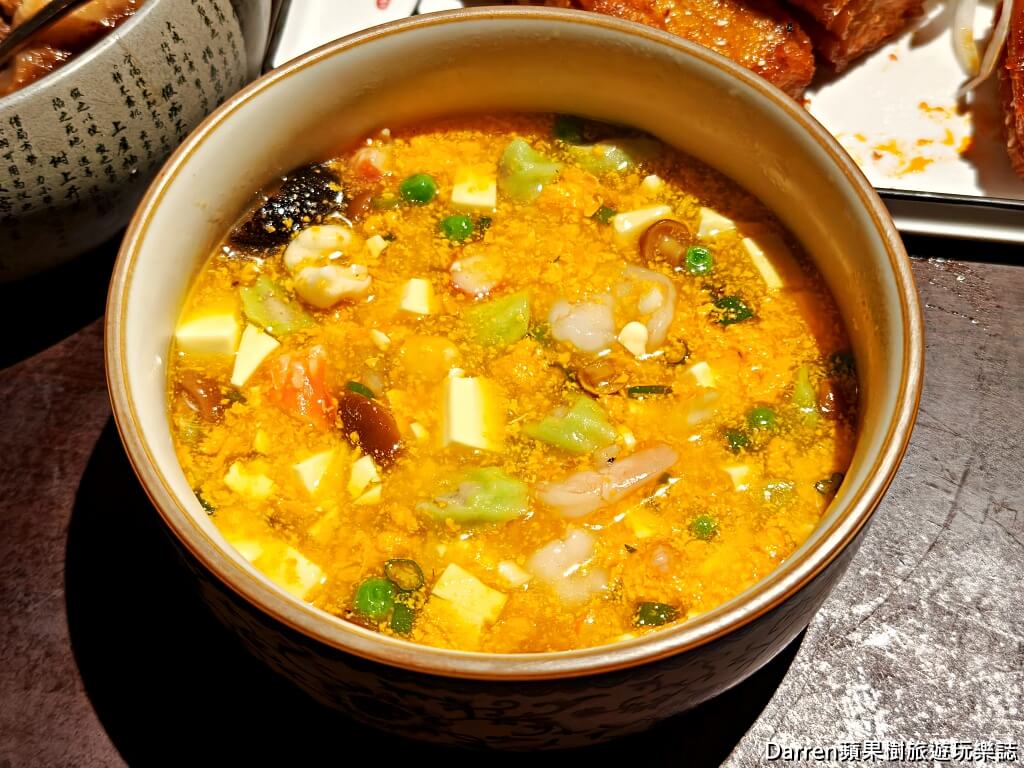 灶腳小館,桃園灶腳小館,桃園美食,桃園聚餐餐廳,桃園合菜推薦,桃園湘菜推薦,桃園川菜推薦,桃園包廂餐廳,桃園家庭聚餐,桃園宴客餐廳,桃園熱炒推薦,大興路美食,桃園中式餐廳