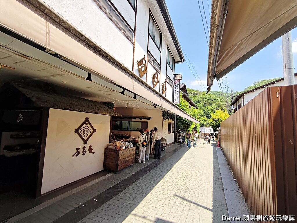 長瀞遊船,長瀞一日遊,埼玉景點,長瀞景點,東京近郊景點,荒川泛舟,長瀞岩疊,秩父旅遊,長瀞交通,長瀞商店街,長瀞天然刨冰,八幡家,長瀞美食,埼玉自由行,日本一日遊