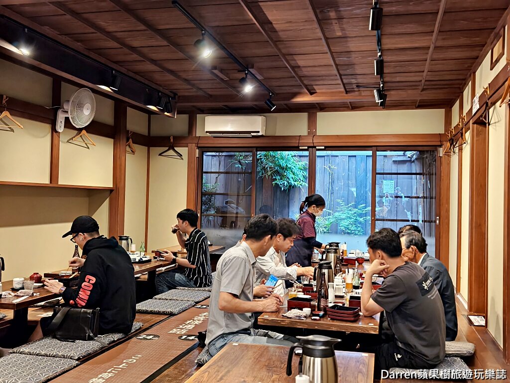 川豐鰻魚飯,成田山美食,成田鰻魚飯推薦,成田山新勝寺美食,成田表參道美食,千葉美食推薦,日本百年老店,成田機場附近美食,東京自由行美食,日本鰻魚飯推薦