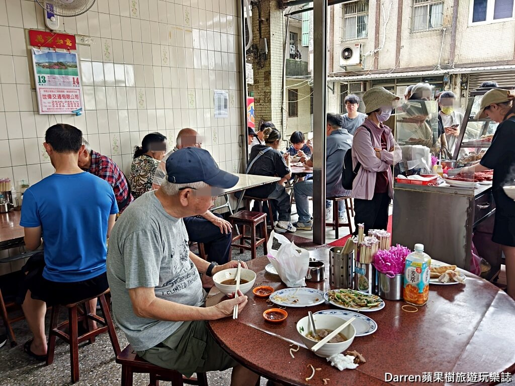 橋頭排骨麵,瑞芳美食,四腳亭美食,瑞芳排骨酥麵,四腳亭排骨酥麵,芋頭排骨酥麵,基隆排骨酥麵,新北排隊美食,瑞芳小吃,四腳亭小吃