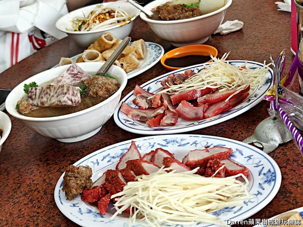 橋頭排骨麵,瑞芳美食,四腳亭美食,瑞芳排骨酥麵,四腳亭排骨酥麵,芋頭排骨酥麵,基隆排骨酥麵,新北排隊美食,瑞芳小吃,四腳亭小吃