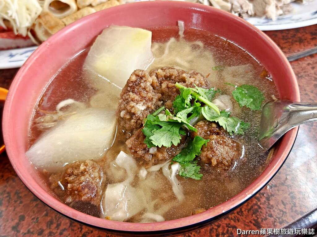 橋頭排骨麵,瑞芳美食,四腳亭美食,瑞芳排骨酥麵,四腳亭排骨酥麵,芋頭排骨酥麵,基隆排骨酥麵,新北排隊美食,瑞芳小吃,四腳亭小吃