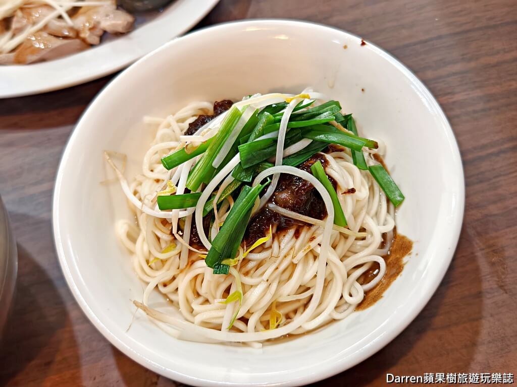老程麵店,大橋頭美食,延平北路美食,大同區美食,台北乾麵推薦,台北炸醬麵,台北麻醬麵,台北老店,台北小吃,雙醬乾麵,台北滷味