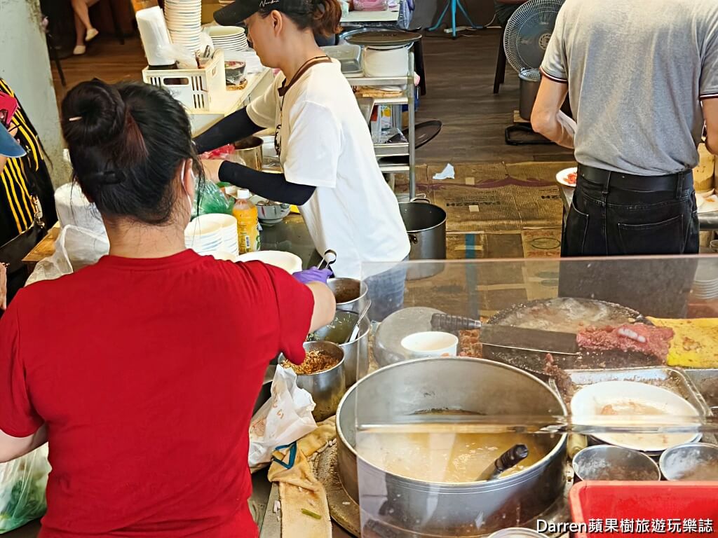 汐止街仔內米粉湯,汐止美食,汐止早餐,汐止中正市場美食,汐止米粉湯,汐止小吃,汐止紅燒肉,汐止炸物,汐止必吃,汐止老店