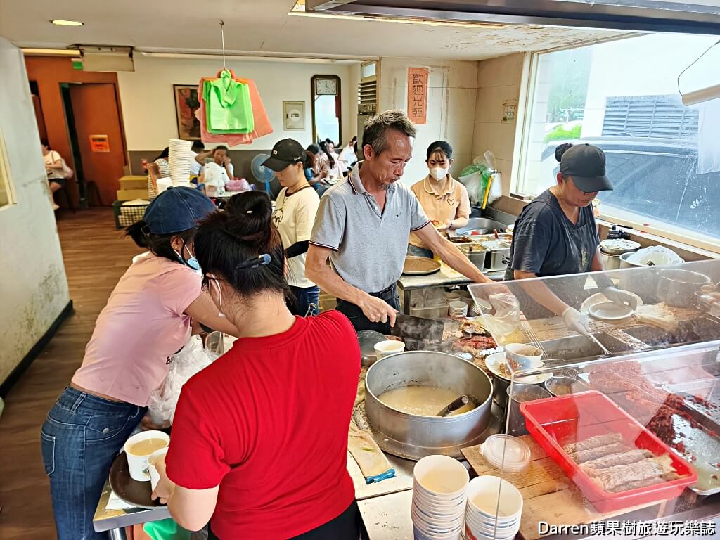 汐止街仔內米粉湯,汐止美食,汐止早餐,汐止中正市場美食,汐止米粉湯,汐止小吃,汐止紅燒肉,汐止炸物,汐止必吃,汐止老店