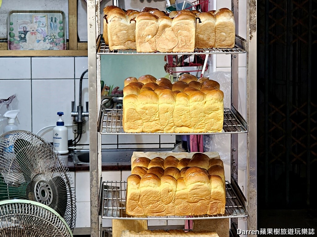 晟洸菓子坊,瑞芳美食,瑞芳伴手禮,四腳亭美食,四腳亭伴手禮,瑞芳麵包店,南瓜乳酪蛋糕,南瓜吐司,南瓜餐包,新北伴手禮