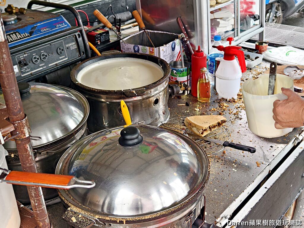 麥煎餅阿伯,鶯歌美食,鶯歌市場美食,鶯歌小吃,鶯歌排隊美食,鶯歌銅板美食,古早味麥煎餅,麥煎餅,鶯歌老街美食,新北美食