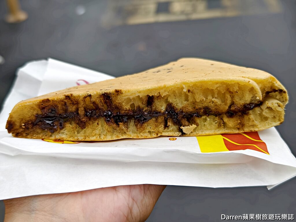 麥煎餅阿伯,鶯歌美食,鶯歌市場美食,鶯歌小吃,鶯歌排隊美食,鶯歌銅板美食,古早味麥煎餅,麥煎餅,鶯歌老街美食,新北美食