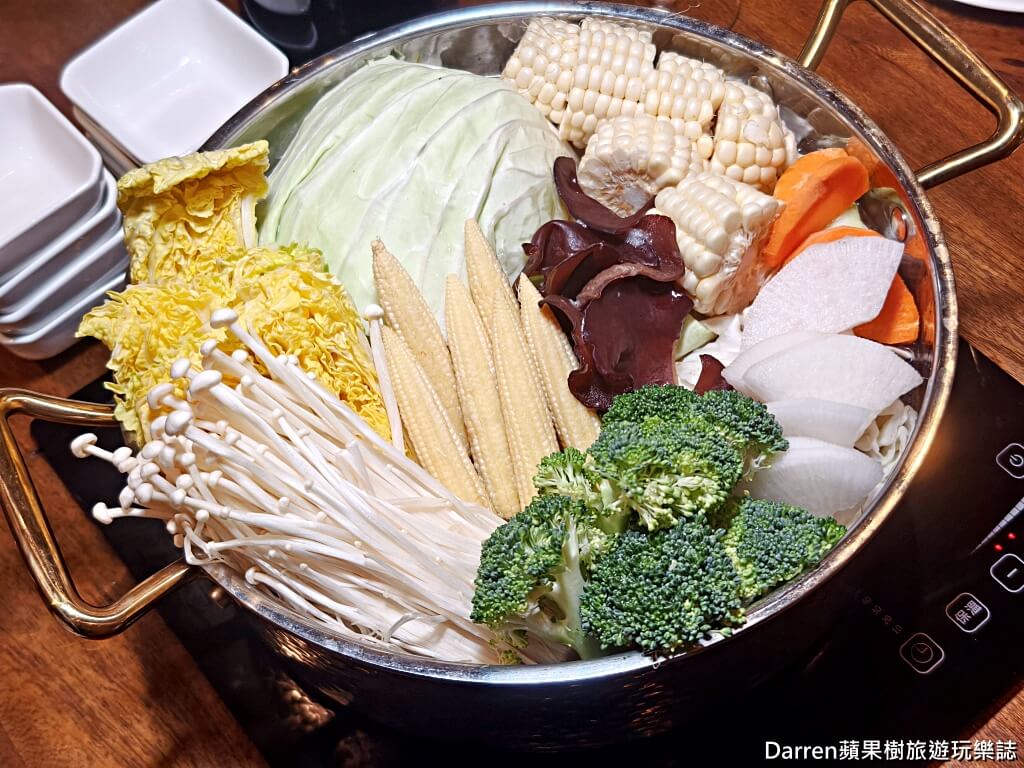 牛寓,牛寓菜單,牛寓訂位,牛寓火鍋,牛寓台北,牛寓松山,台北溫體牛,台北溫體牛火鍋,台北牛肉火鍋推薦,松山區美食,松山區火鍋,松山區宵夜,中山國中站美食,中山國中站火鍋,中山國中站聚餐,台北聚餐推薦,台北熱炒推薦,台北深夜美食,台北宵夜推薦