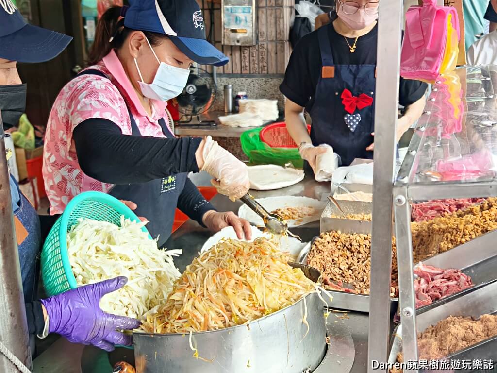 網站近期文章：來來現做潤餅》鶯歌市場必吃潤餅推薦每週日限定排隊美食35元料多實在古早味
