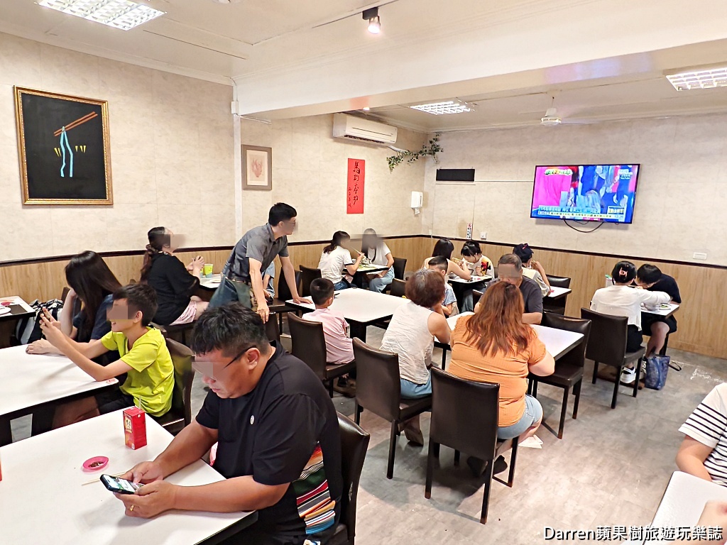 三重美食,古早味小吃店,三重小吃,台北橋美食,台北橋捷運站美食,黑白切,三重黑白切,新北美食,三重午餐,三重晚餐