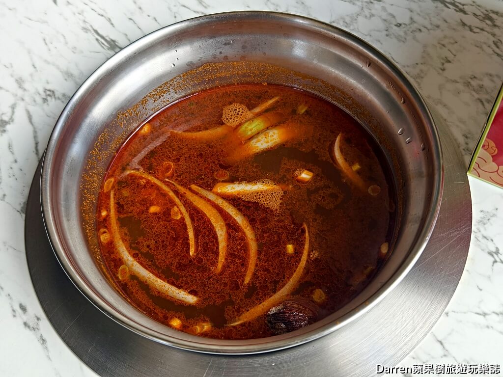羽葉麻辣火鍋,羽葉麻辣火鍋三重都會館,三重火鍋吃到飽,三重吃到飽,三重美食,麻辣火鍋推薦,火鍋吃到飽推薦,自助吧吃到飽,三重聚餐推薦,火鍋自助吧