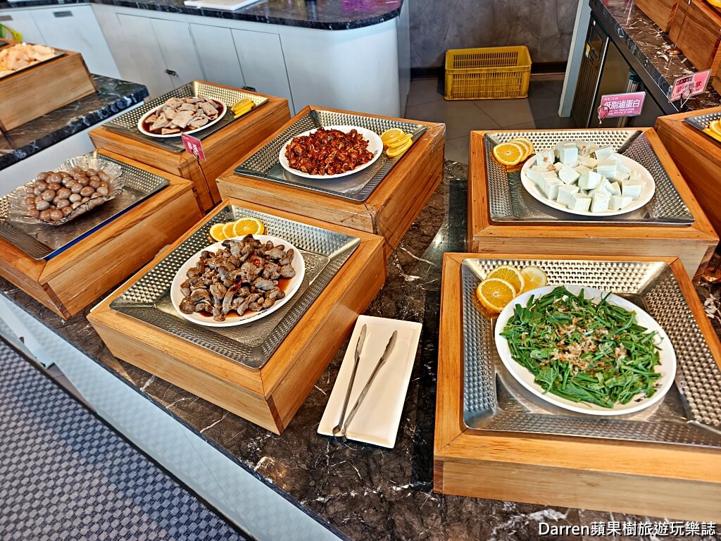 羽葉麻辣火鍋,羽葉麻辣火鍋三重都會館,三重火鍋吃到飽,三重吃到飽,三重美食,麻辣火鍋推薦,火鍋吃到飽推薦,自助吧吃到飽,三重聚餐推薦,火鍋自助吧