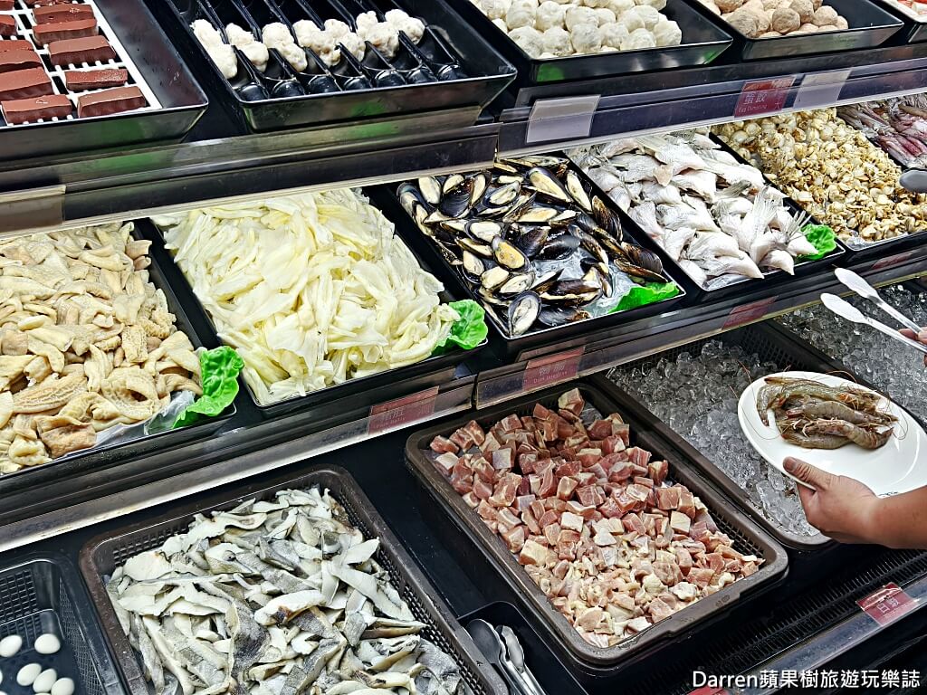 羽葉麻辣火鍋,羽葉麻辣火鍋三重都會館,三重火鍋吃到飽,三重吃到飽,三重美食,麻辣火鍋推薦,火鍋吃到飽推薦,自助吧吃到飽,三重聚餐推薦,火鍋自助吧