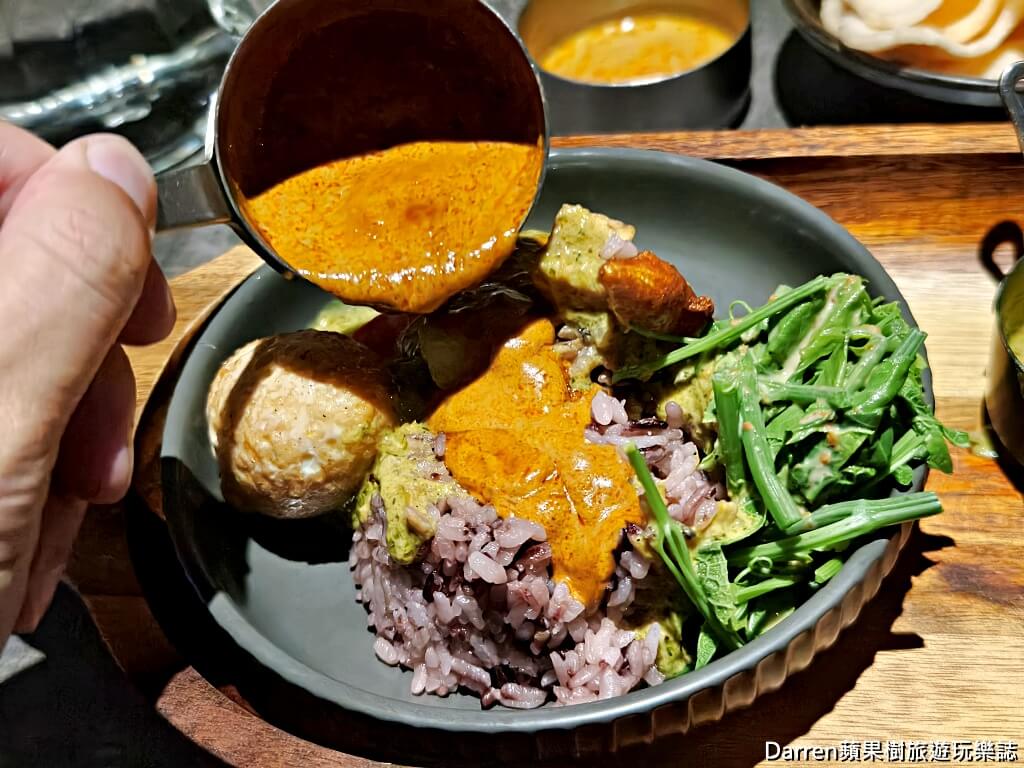 家咖哩花蓮將軍府店,家咖哩,花蓮美食,花蓮咖哩,花蓮將軍府,將軍府1936,花蓮餐廳,花蓮日式老屋,魚刺人雞蛋糕,花蓮必吃